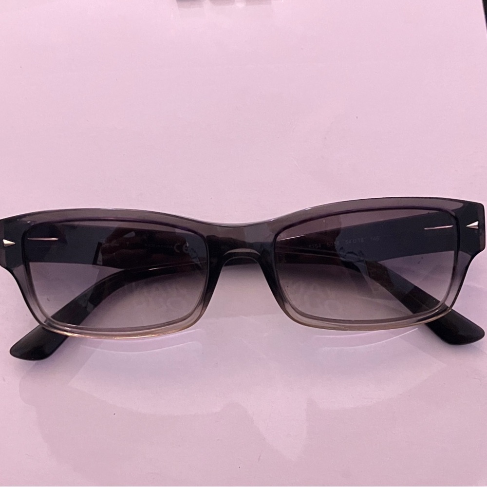 Ray-Ban Gradient Sunglasses - Picture 3 of 5